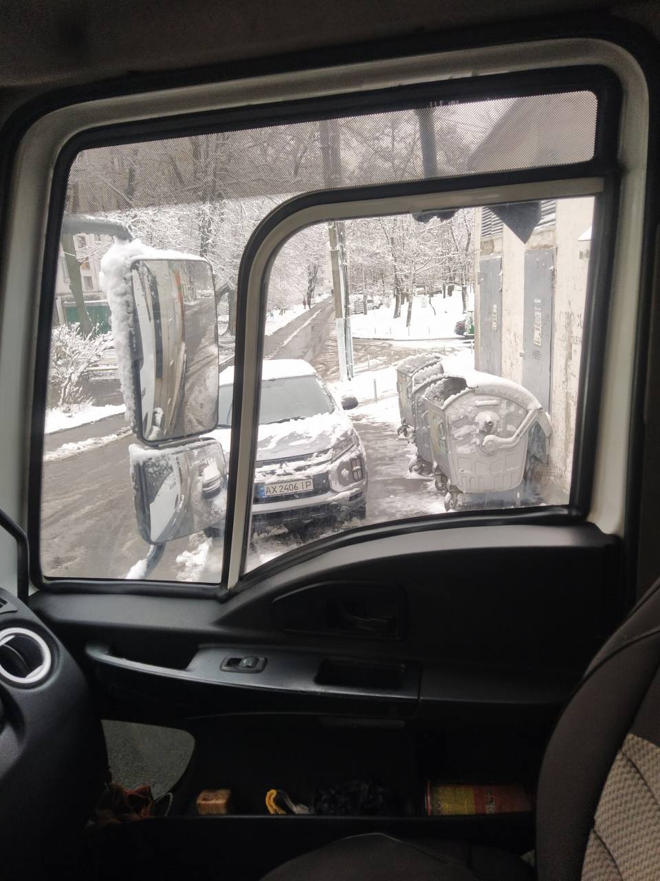 Харків’ян просять відповідальніше ставитися до паркування авто