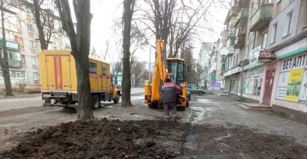 У Харкові усувають 25 аварій на водоводах