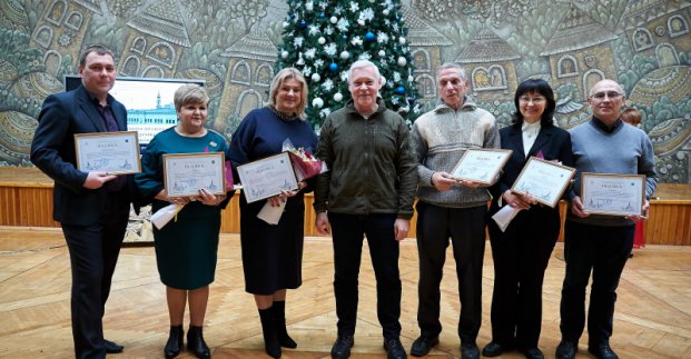 Ігор Терехов привітав з новорічними святами педагогів Київського району 