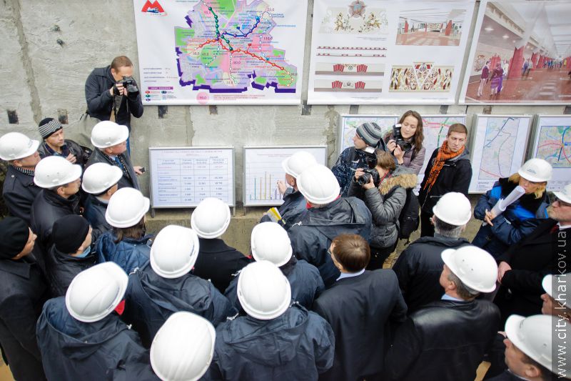 Геннадій Кернес: Готовність станції метро «Перемога» - 45%