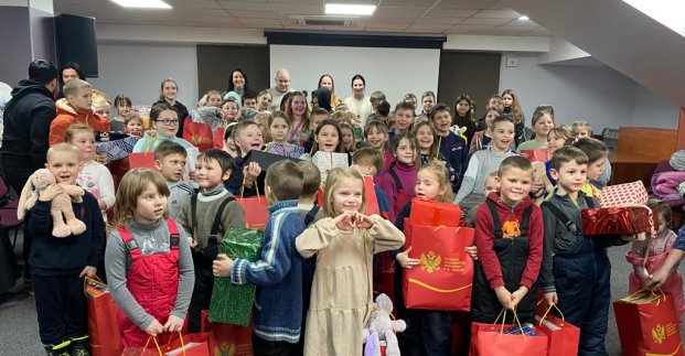 Дітям із багатодітних сімей передали подарунки з Чорногорії