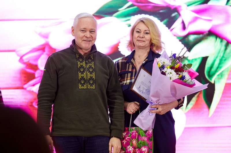 Ігор Терехов привітав жінок ще трьох районів Харкова зі святом весни