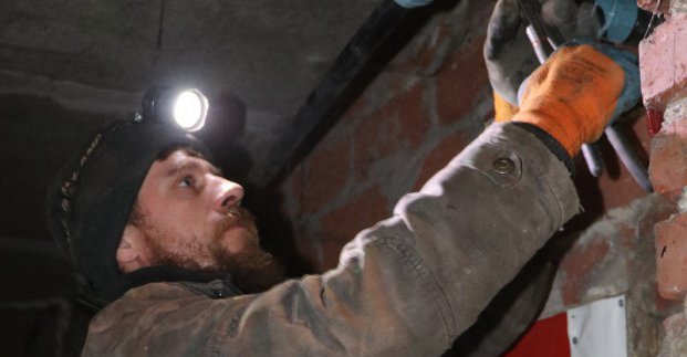 У Холодногірському районі відновлюють внутрішньобудинкові комунікації