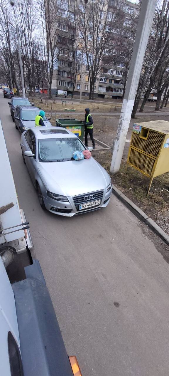 Харків’ян попереджають про штрафи за порушення правил паркування 