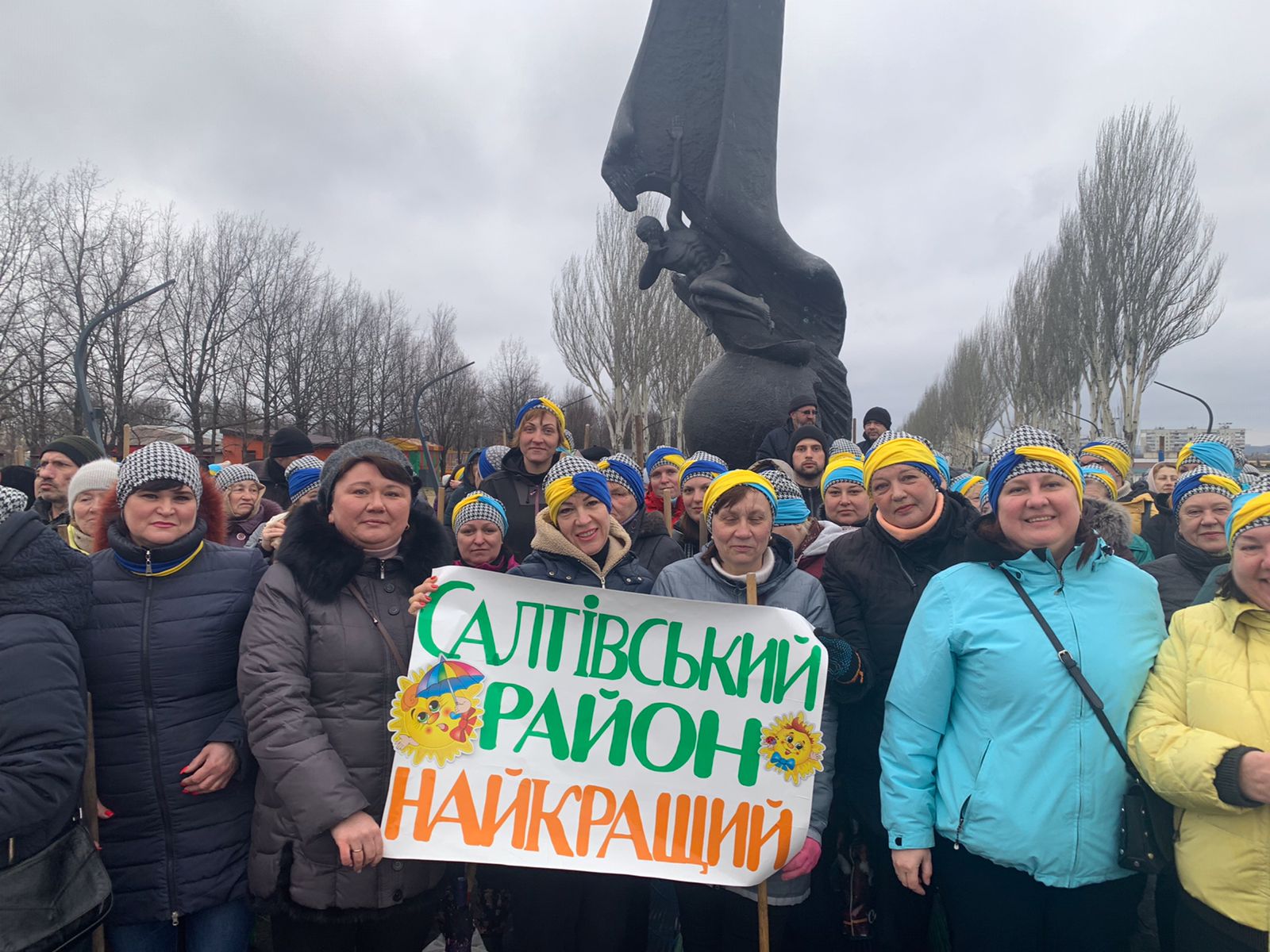 У Салтівському районі пройшов масштабний суботник