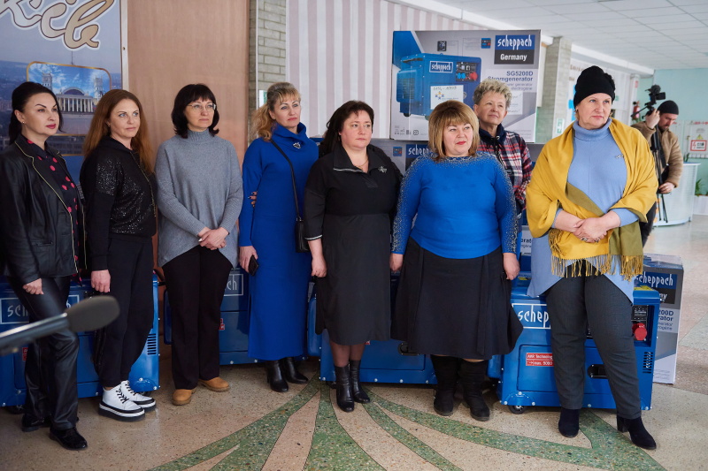 Харків отримав 14 генераторів від німецько-українського благодійного фонду