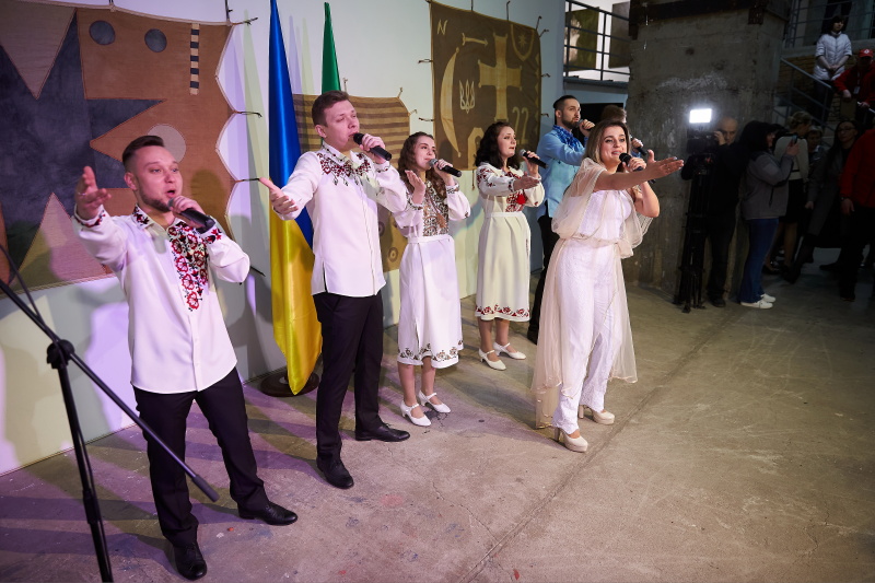 Ігор Терехов нагородив представників Товариства Червоного Хреста