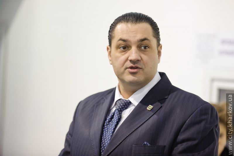 На «Салтівському льоду» тренуються маленькі спортсмени і катаються дорослі