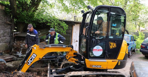 «Харківводоканал» усуває аварії без відключення мешканців від подачі води