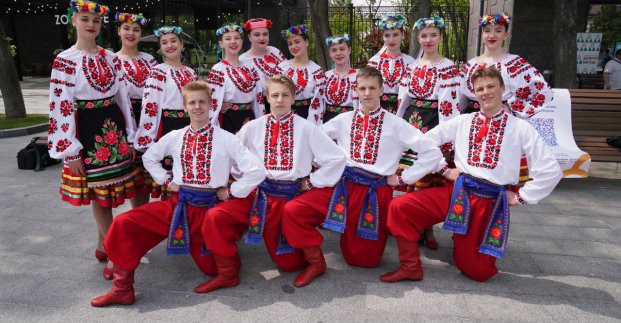 На День вишиванки у Харкові пройшла фотоакція
