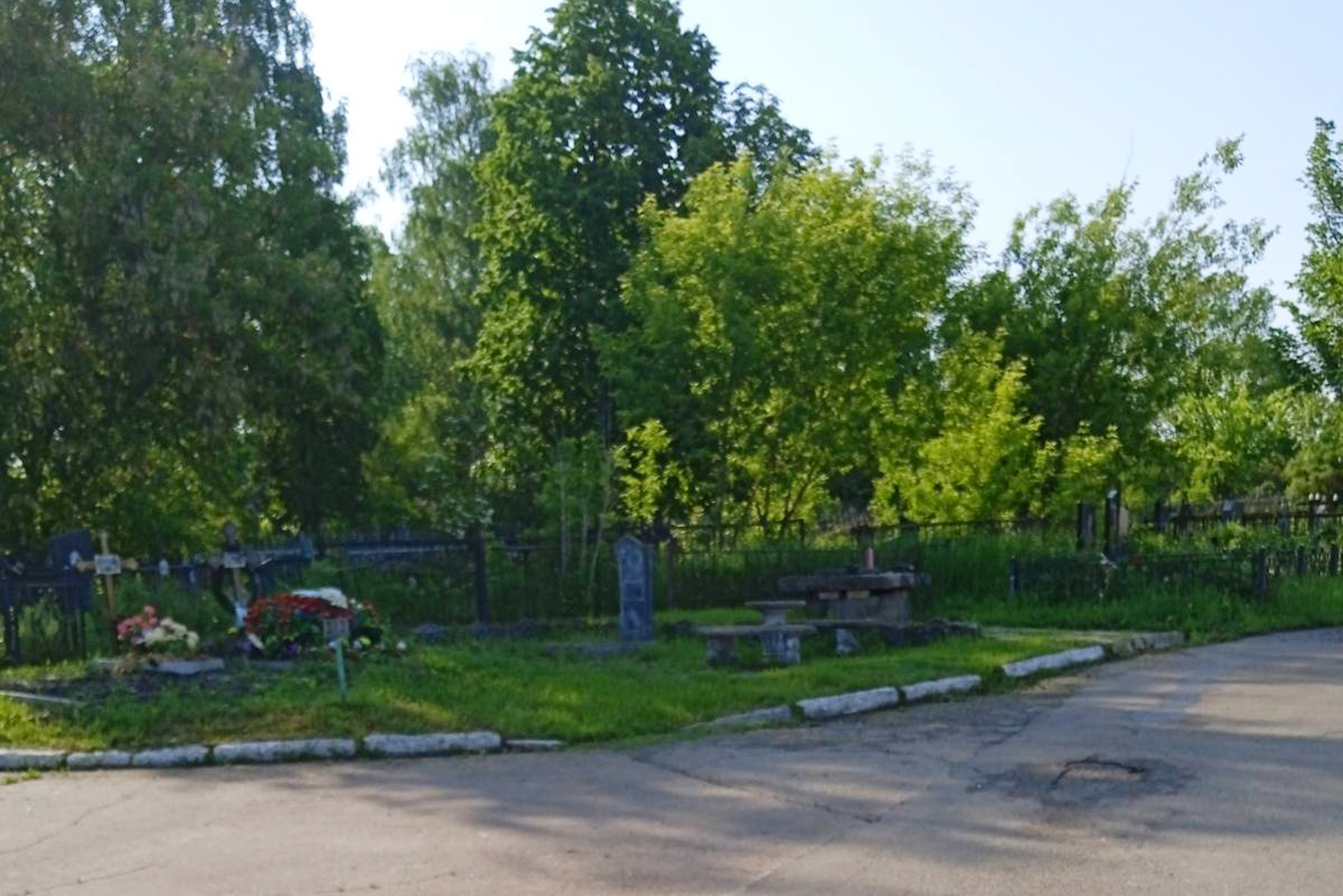 У Харкові дозволили відвідувати кладовище №16