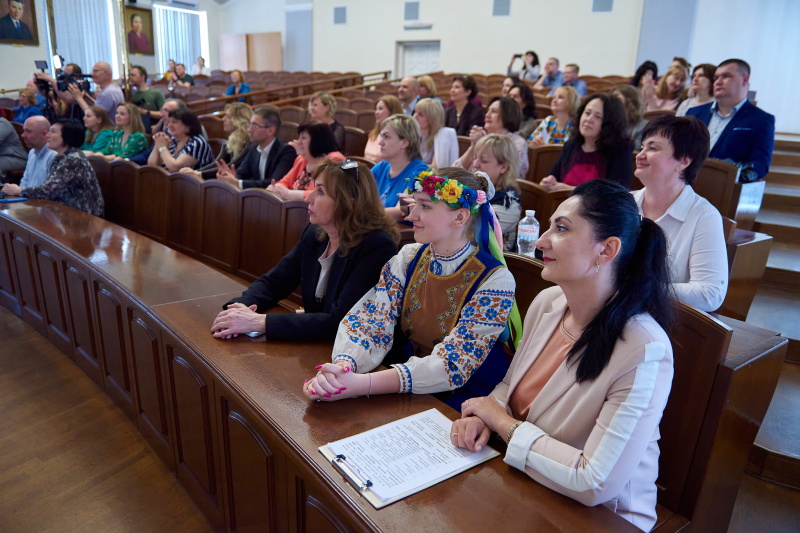 Ігор Терехов привітав викладачів фармуніверситету