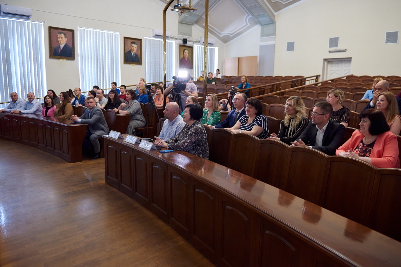 Ігор Терехов привітав викладачів фармуніверситету