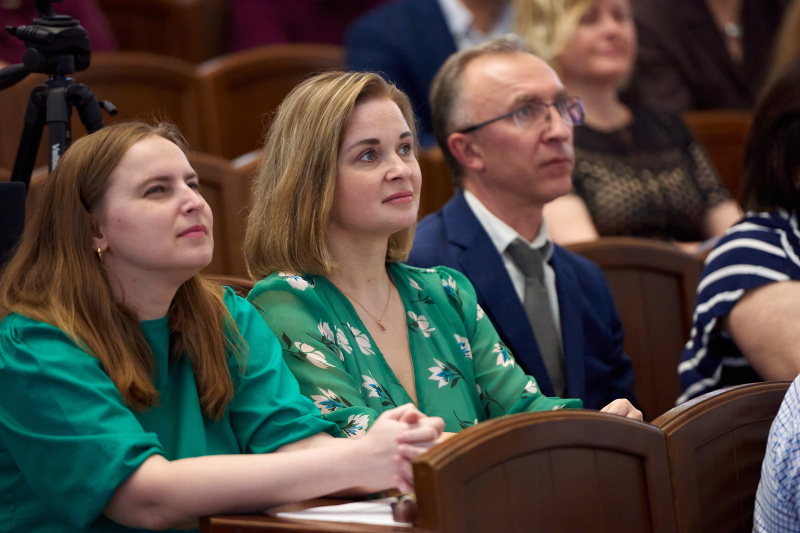Ігор Терехов привітав викладачів фармуніверситету