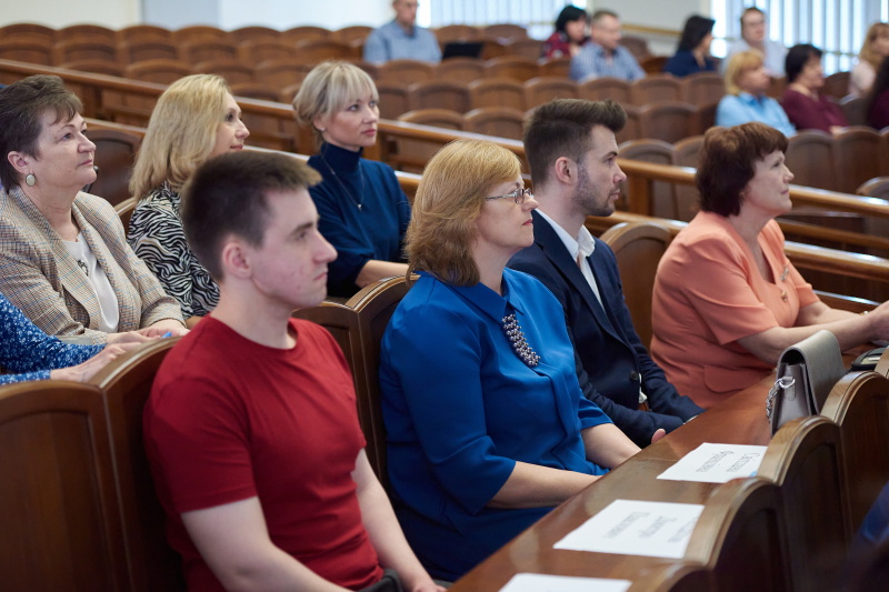 Ігор Терехов привітав викладачів фармуніверситету