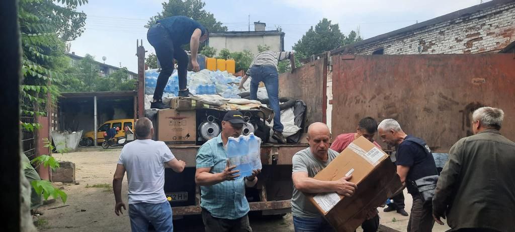 «Харківські тепломережі» доставили гуманітарну допомогу в Херсон