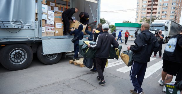 Понад сто тонн гуманітарної допомоги відправили з Харкова на Херсонщину
