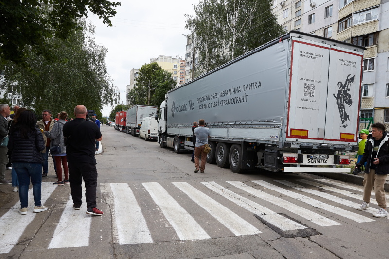 Понад сто тонн гуманітарної допомоги відправили з Харкова на Херсонщину
