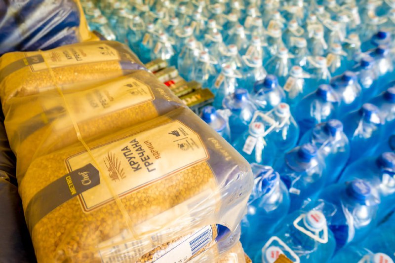 «Тепломережі» відправили генератори та воду колегам з Херсону