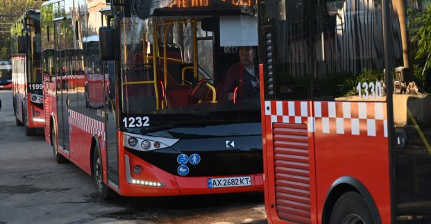 Комунальне підприємство запрошує на роботу водіїв автобусів 