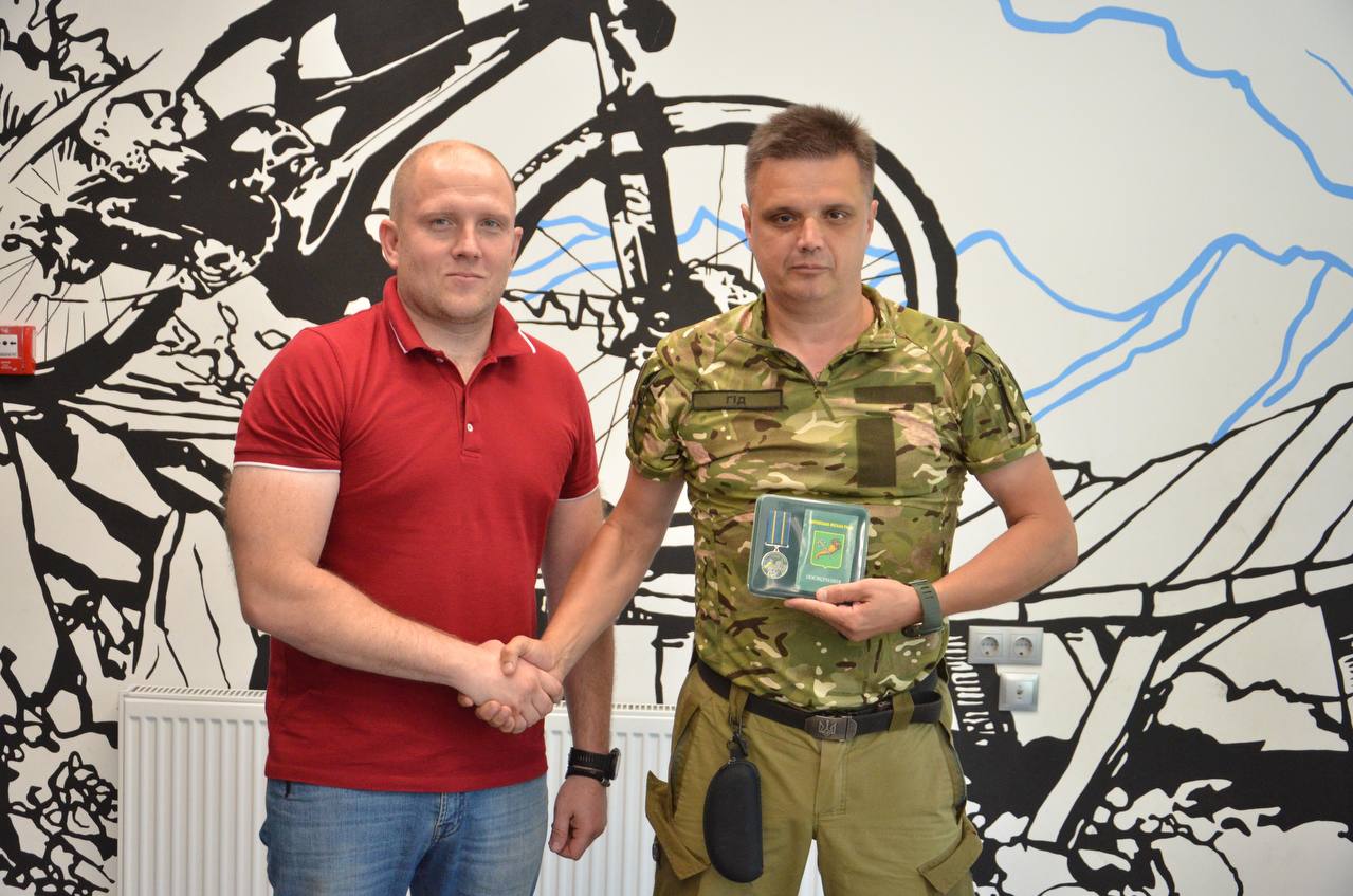 У Харкові нагородили волонтерів