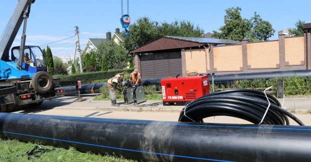 «Харківводоканал» перекладає магістраль у Шевченківському районі