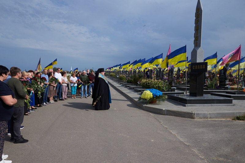 У Харкові вшанували пам'ять полеглих захисників та захисниць України