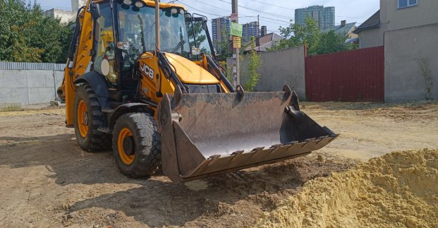 В Орському провулку переклали понад 200 метрів водопровідної магістралі