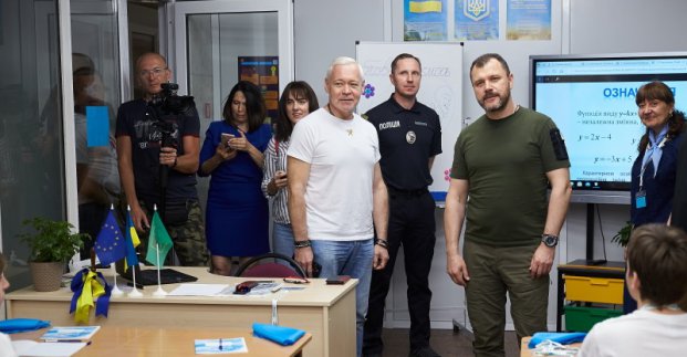 Ігор Терехов презентував метрошколу міністру внутрішніх справ 
