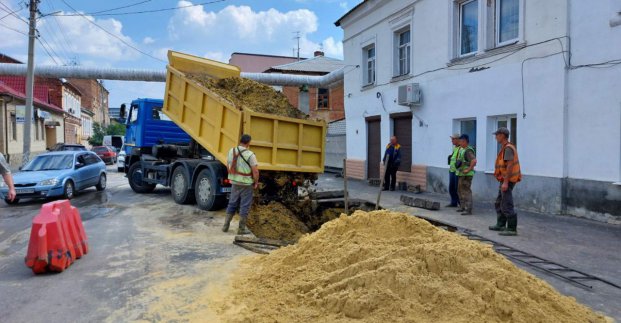 У Шевченківському районі замінили півтора кілометра водоводів