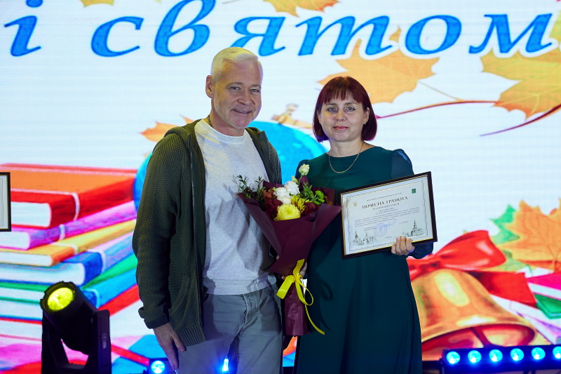 Ігор Терехов привітав з Днем вчителя освітян двох районів міста