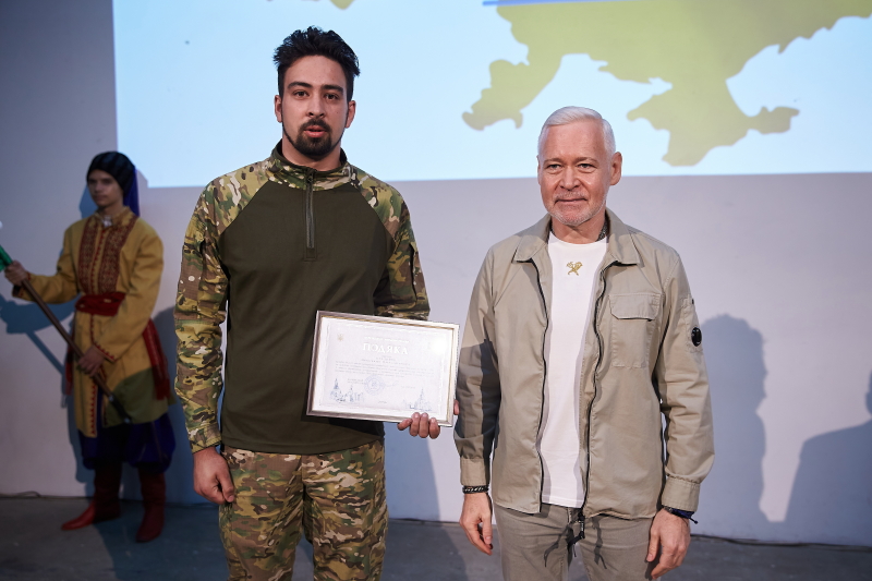 Ігор Терехов відзначив нагородами військових
