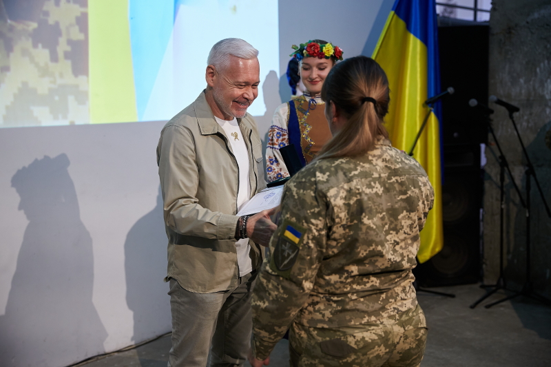 Ігор Терехов відзначив нагородами військових
