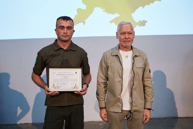 Ігор Терехов відзначив нагородами військових