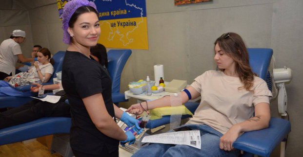 У Харкові пройшла благодійна донорська акція до Дня захисників