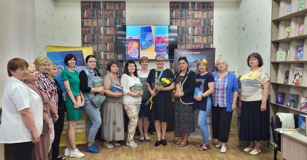 Харківські бібліотеки займаються психологічними, творчими та мовними проєктами