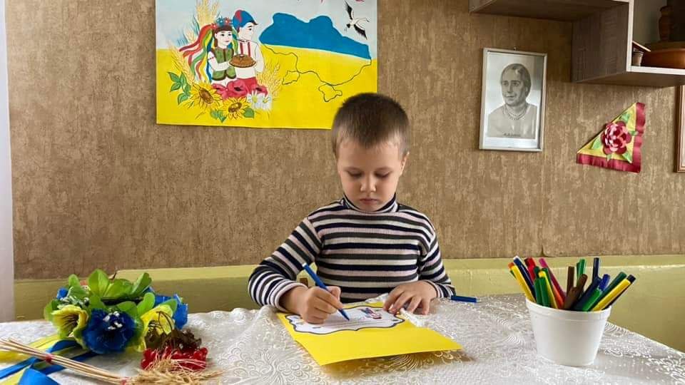 Харківські школярі написали радіодиктант національної єдності