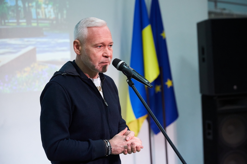У районах Харкова відсвяткували День соціального працівника