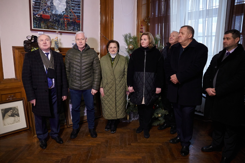 У Будинку художника відкрилася різдвяна виставка