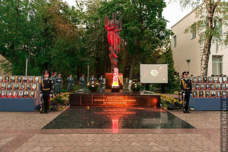 У Харкові вшанували пам'ять загиблих міліціонерів