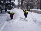 Комунальники усувають наслідки снігопаду 