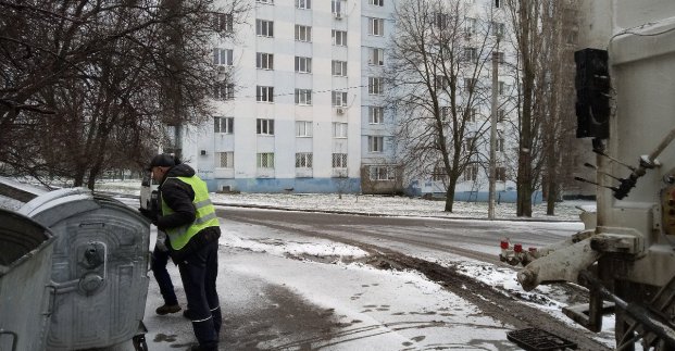 З Харкова за тиждень вивезли близько 30 тисяч кубометрів сміття