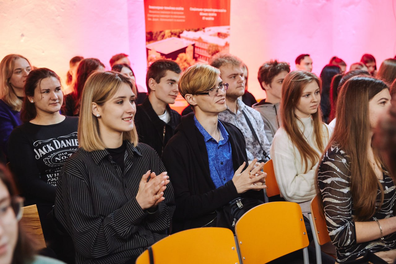 У Харкові нагородили волонтерів, які проводили новорічні заходи
