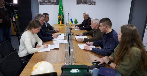 Ігор Терехов обговорив питання будівництва муніципального житла з міжнародними партнерами