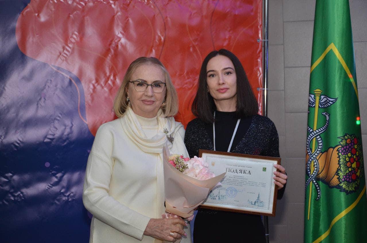 У Харкові відзначили досягнення жінок-вчених