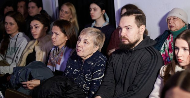 У Харкові пройшов творчий вечір до другої річниці вторгнення 