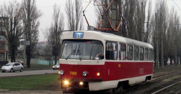 Трамваї №8 та 27 тимчасово змінять свій шлях прямування
