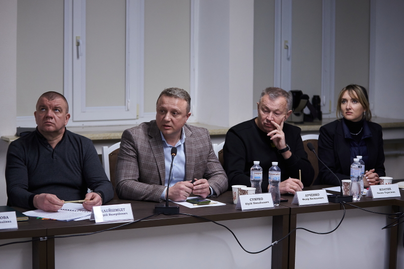 Народні депутати обговорили в Харкові проблеми екології