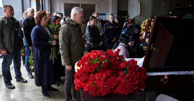 У Харкові попрощалися з загиблими рятувальниками