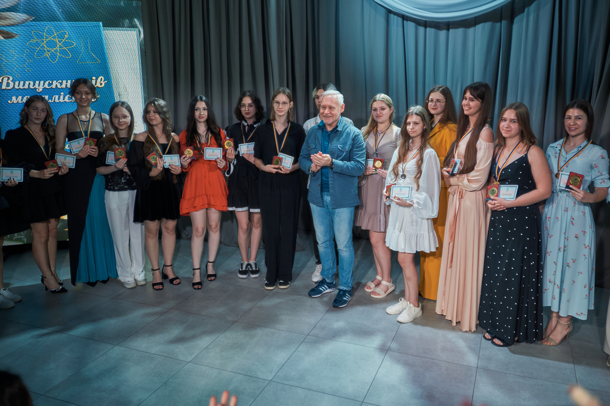 Ігор Терехов привітав випускників